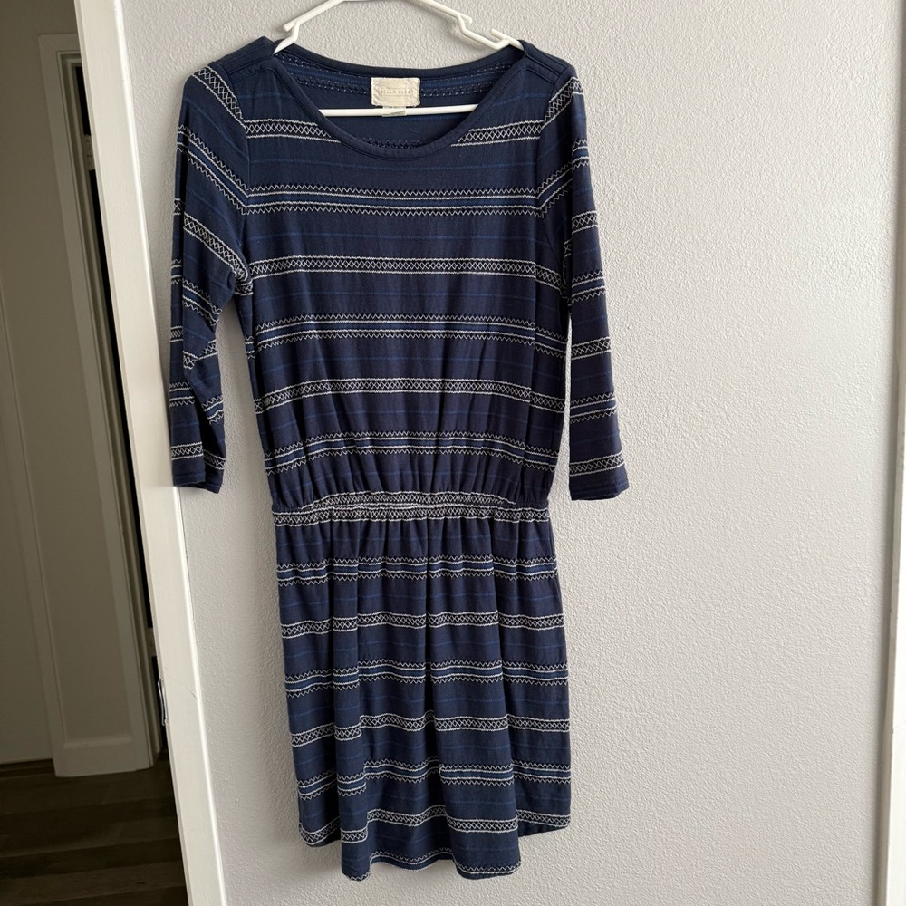 Bella Ella Navy Blue Striped Top